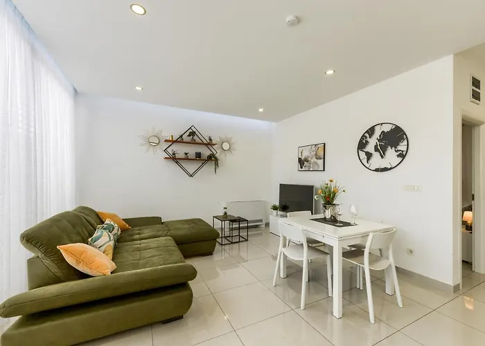 Ivy Apartments