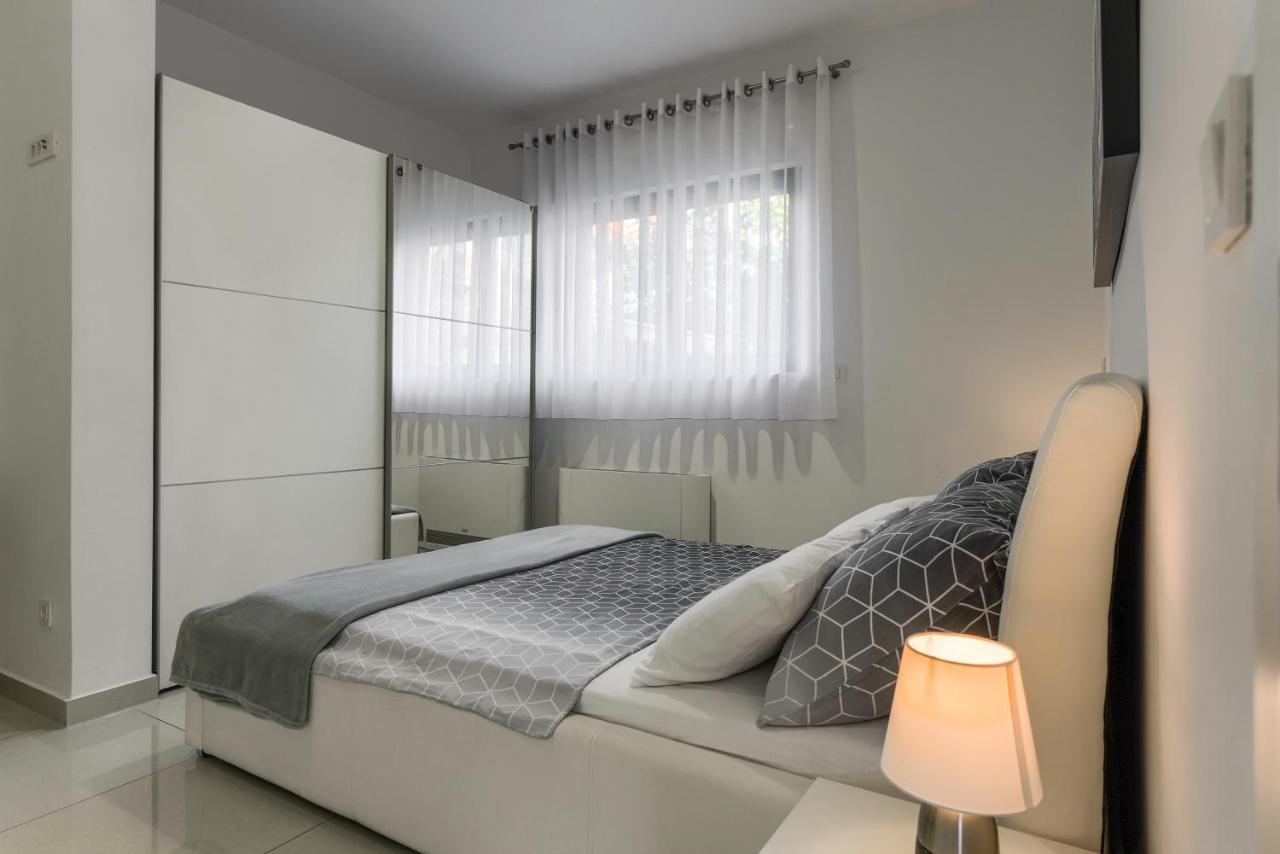 Apartma Ivy